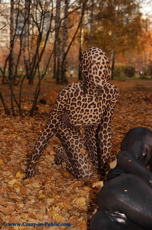 Hot zentai wearing teen