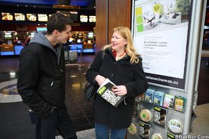 Trip mall lands horny