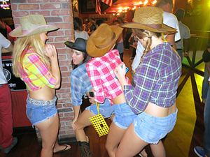 Awesome party cowgirls ends