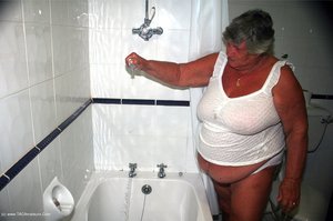 Fat granny body wet