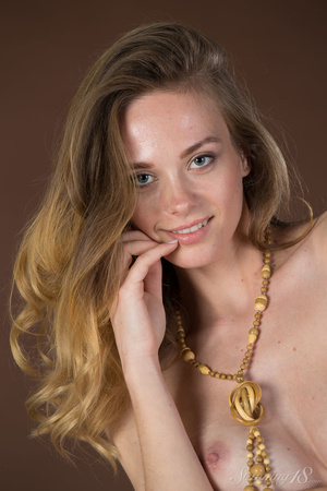 Sexy woman pose naked