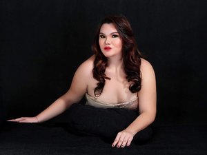 Asian transgender xSexyKinkySLuTx like to snapshot