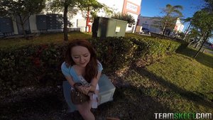amateur teen swallow