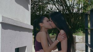 Lesbians sucking latina clits