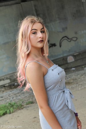 Non nude teen