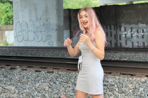 Non nude teen