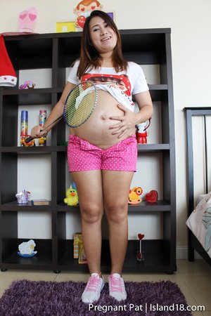 Pregnant sports